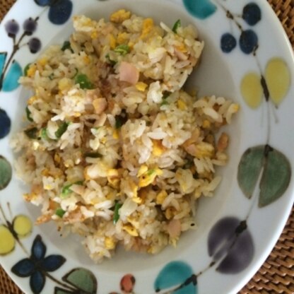 お昼ご飯に！
お家で美味しいチャーハンが食べられました！